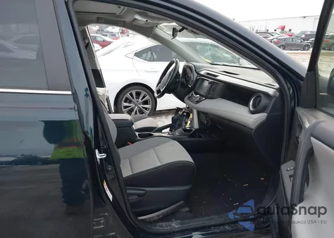 2018 Toyota Rav4 Hybrid Xle from USA, damaged, VIN JTMRJREV1JD237054